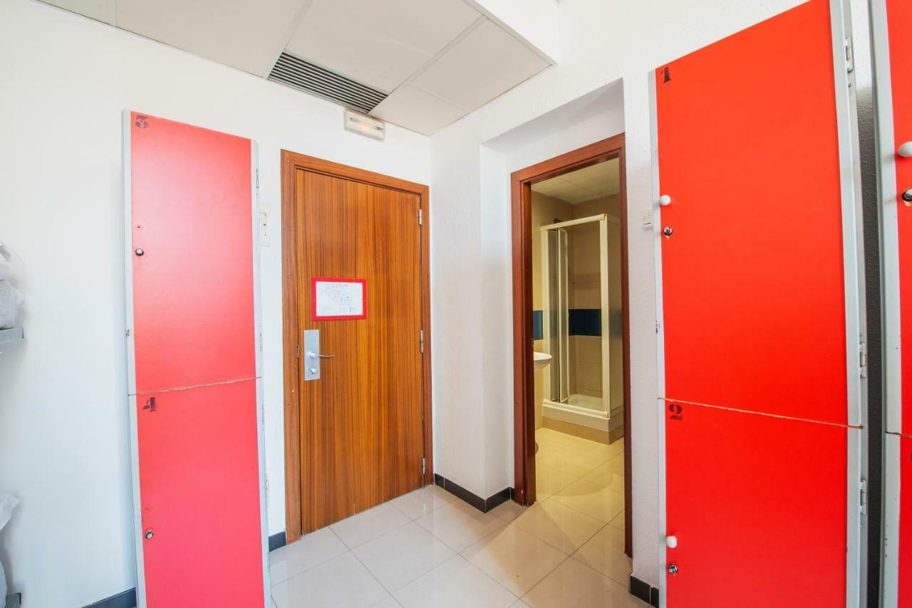 Safestay Passeig De Gràcia Hostel *